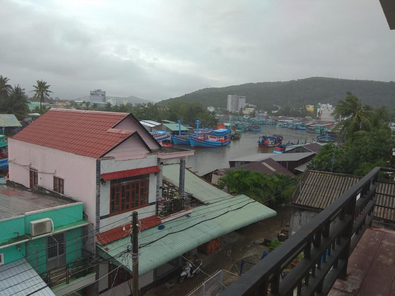 Phuong Dung Guesthouse Phu Quoc Exteriör bild