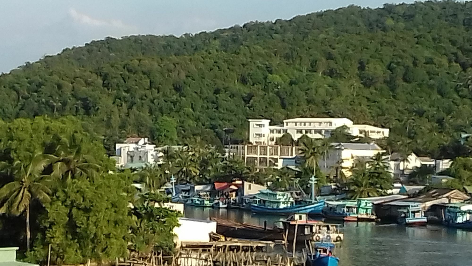 Phuong Dung Guesthouse Phu Quoc Exteriör bild